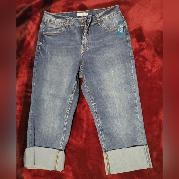 My Style Jean /Crops/Capri/ 7/8 - Picture 1 of 5
